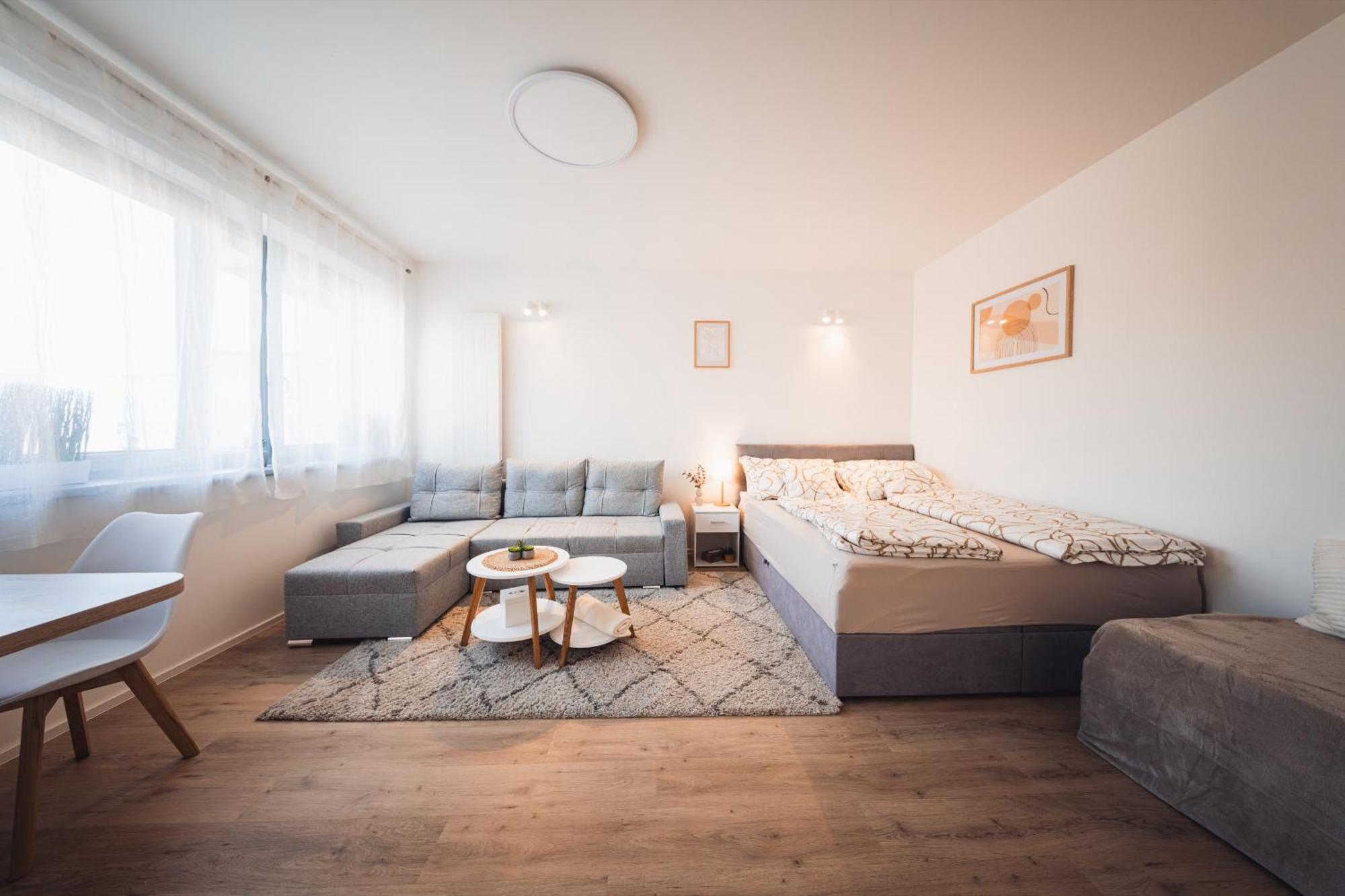 Rezidence Sadova Zlin Apartment Exterior foto